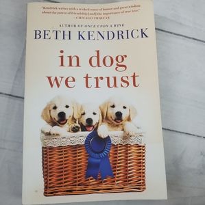 In the dog we trust, book